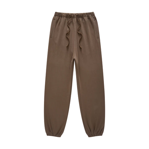 Kanye's streetwear hip and casual long pants