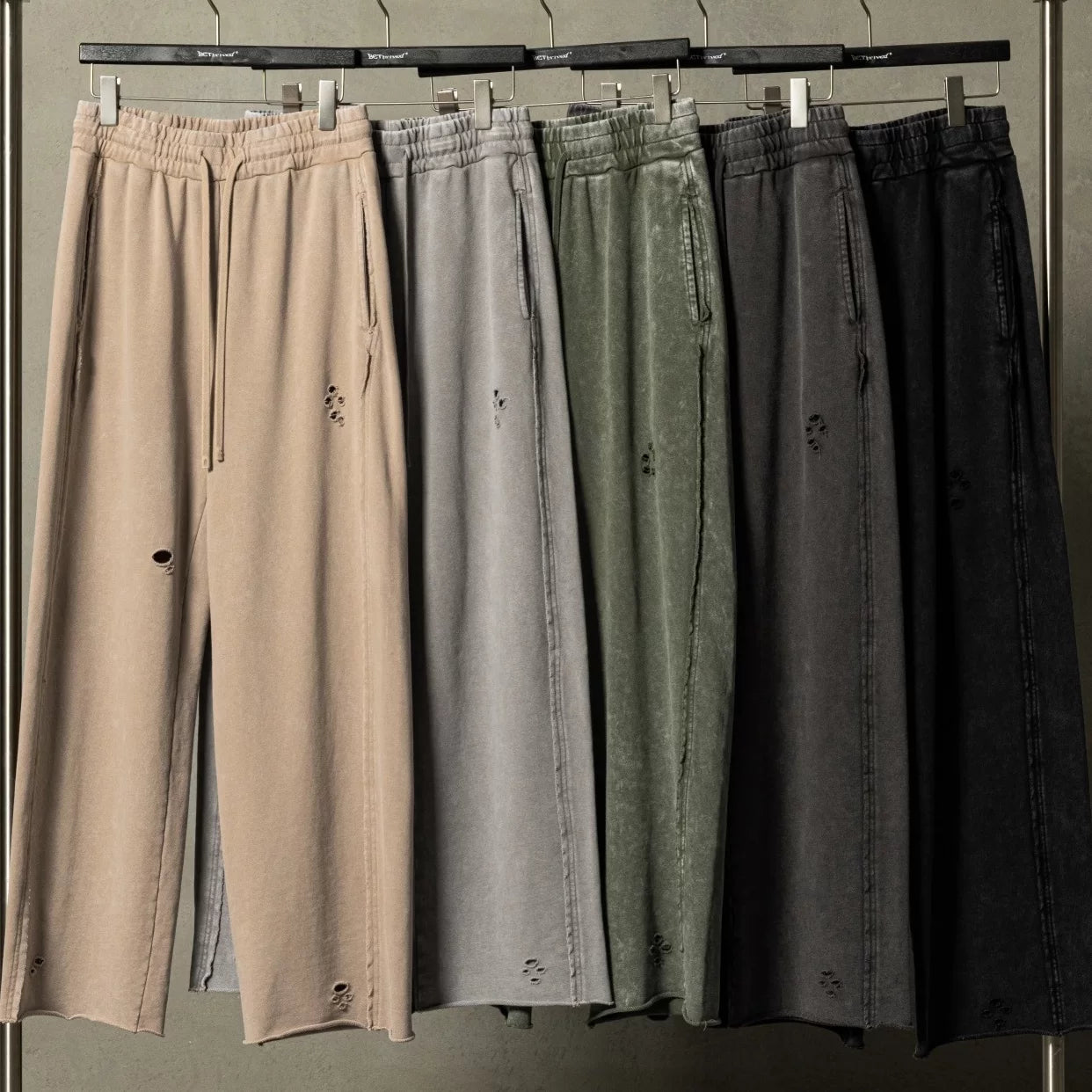 KANYE stretchable distressed loose jogger pants