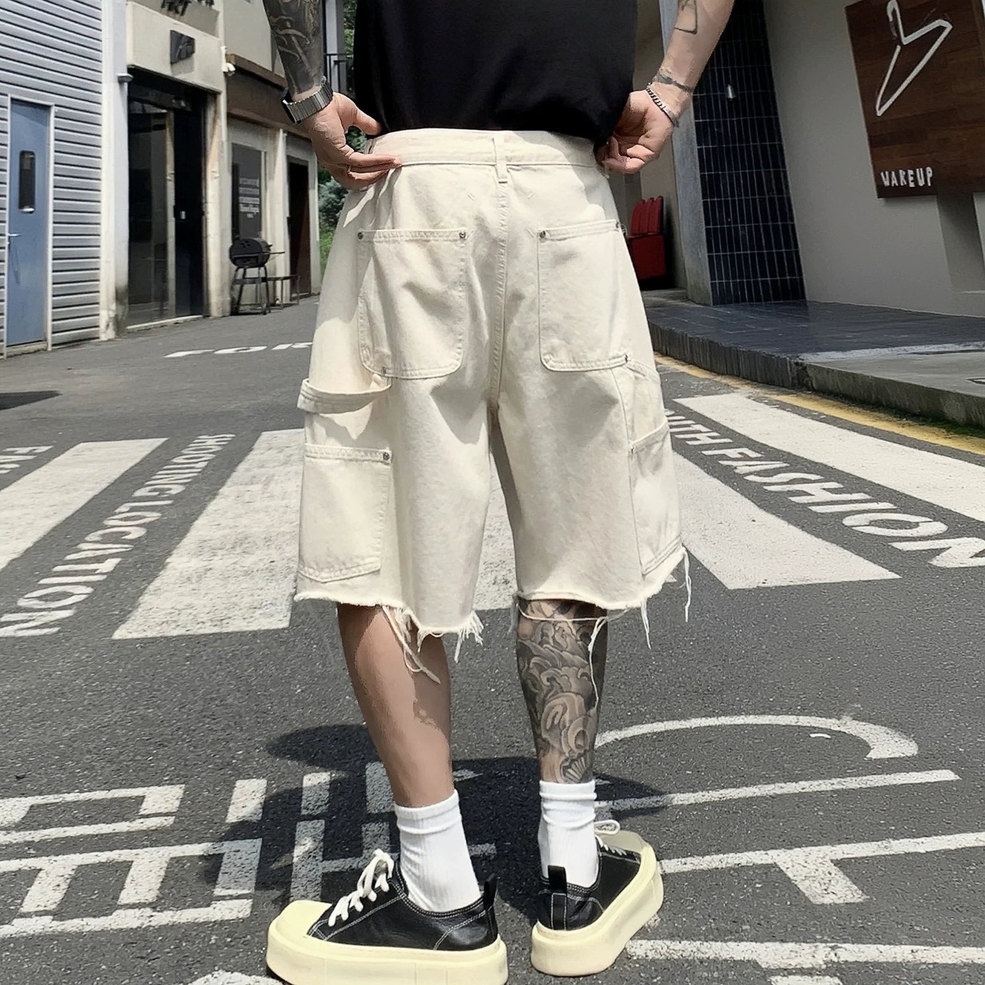 MM Maji vintage distressed straight leg five quarter pants, high street loose casual rivet pocket logging workwear shorts
