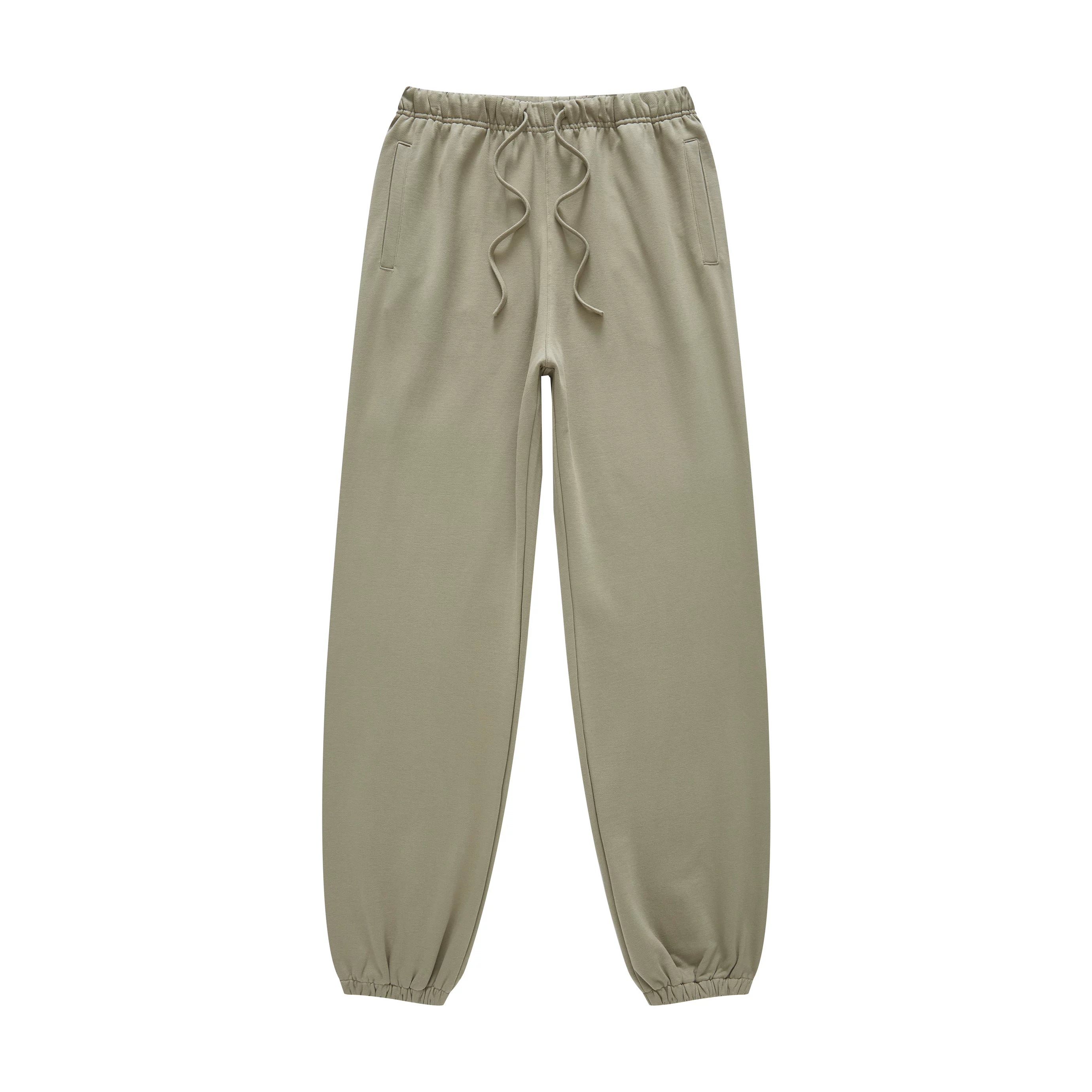Kanye's streetwear hip and casual long pants