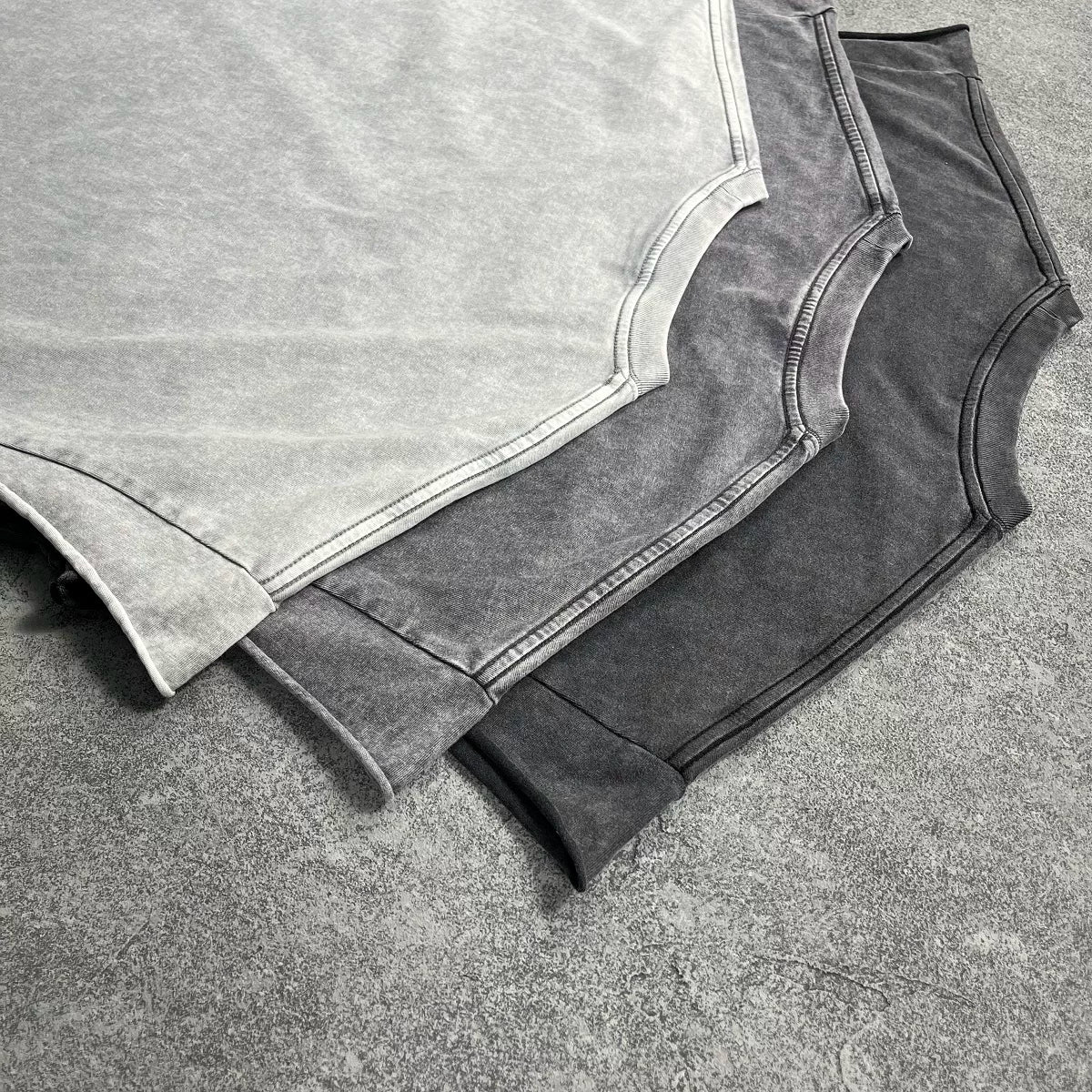 KANYE loose-sleeved vintage unbuttoned top