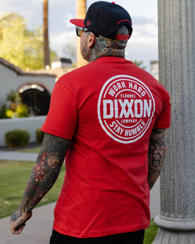 White Nuevo Corpo T-Shirt - Red